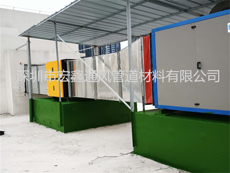 深圳龍崗大型商業街公共（gòng）排油煙管道安裝工程（chéng）案（àn）例