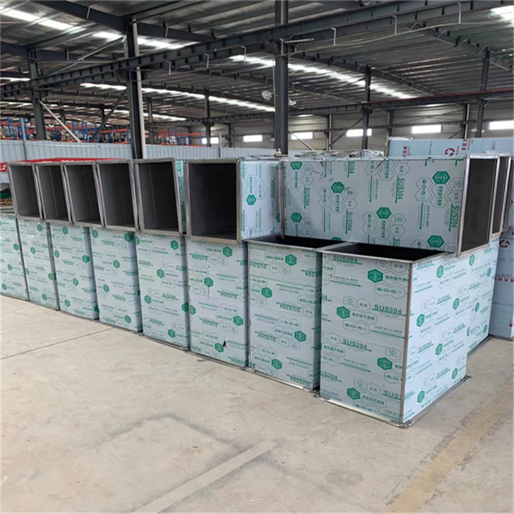 風管加工廠供應304不鏽鋼排油煙管道加工 方形不鏽鋼滿焊（hàn）風管定製